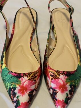 Jessica Simpson Multicolor Floral Pointed-Toe Slingback Flats